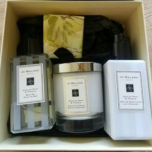 ♡♡English Pear & Freesia Spa Gift Set♡♡
